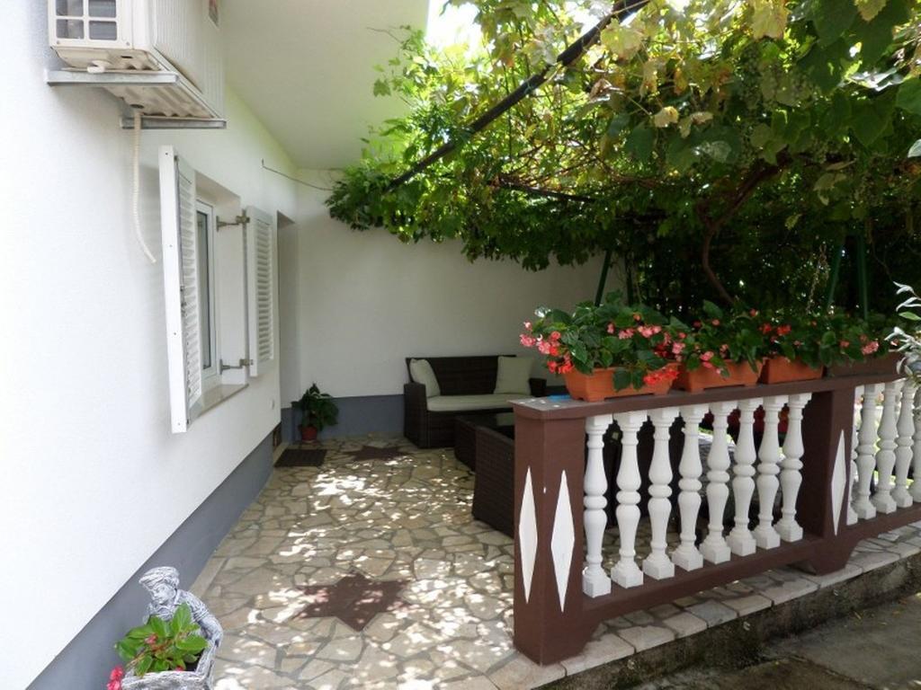 Apartment Ines Novi Vinodolski Kamer foto