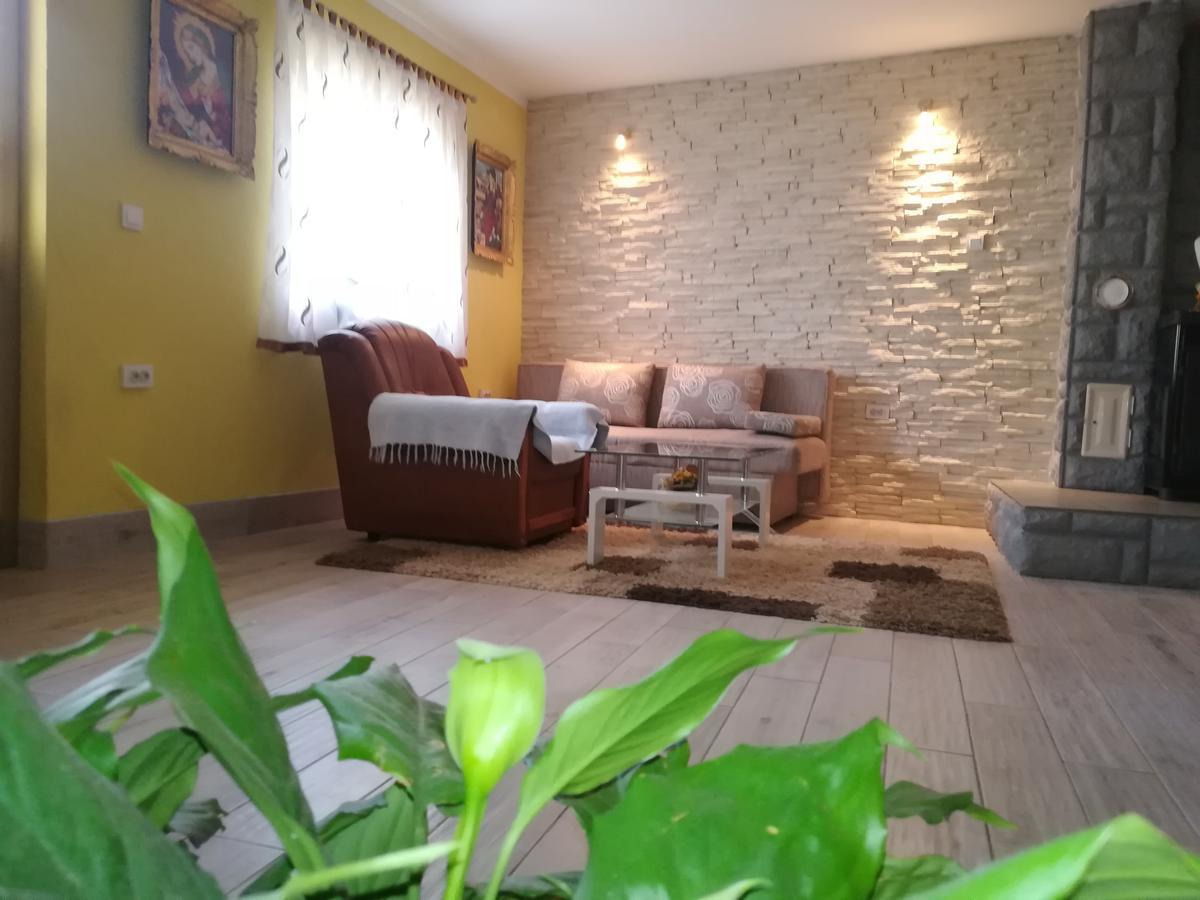 Apartment Ines Novi Vinodolski Buitenkant foto